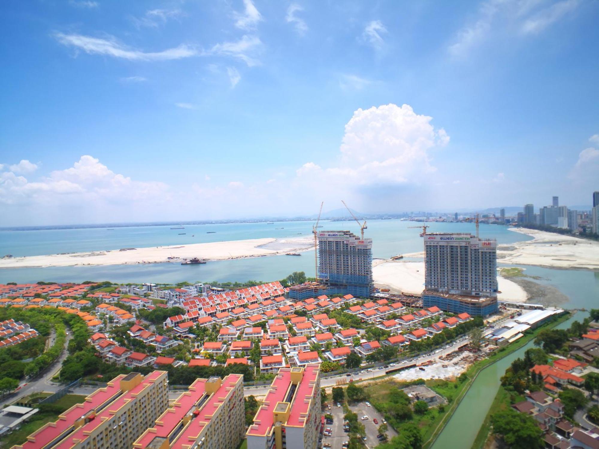 The Landmark Seaview Gurney Джорджтаун Номер фото