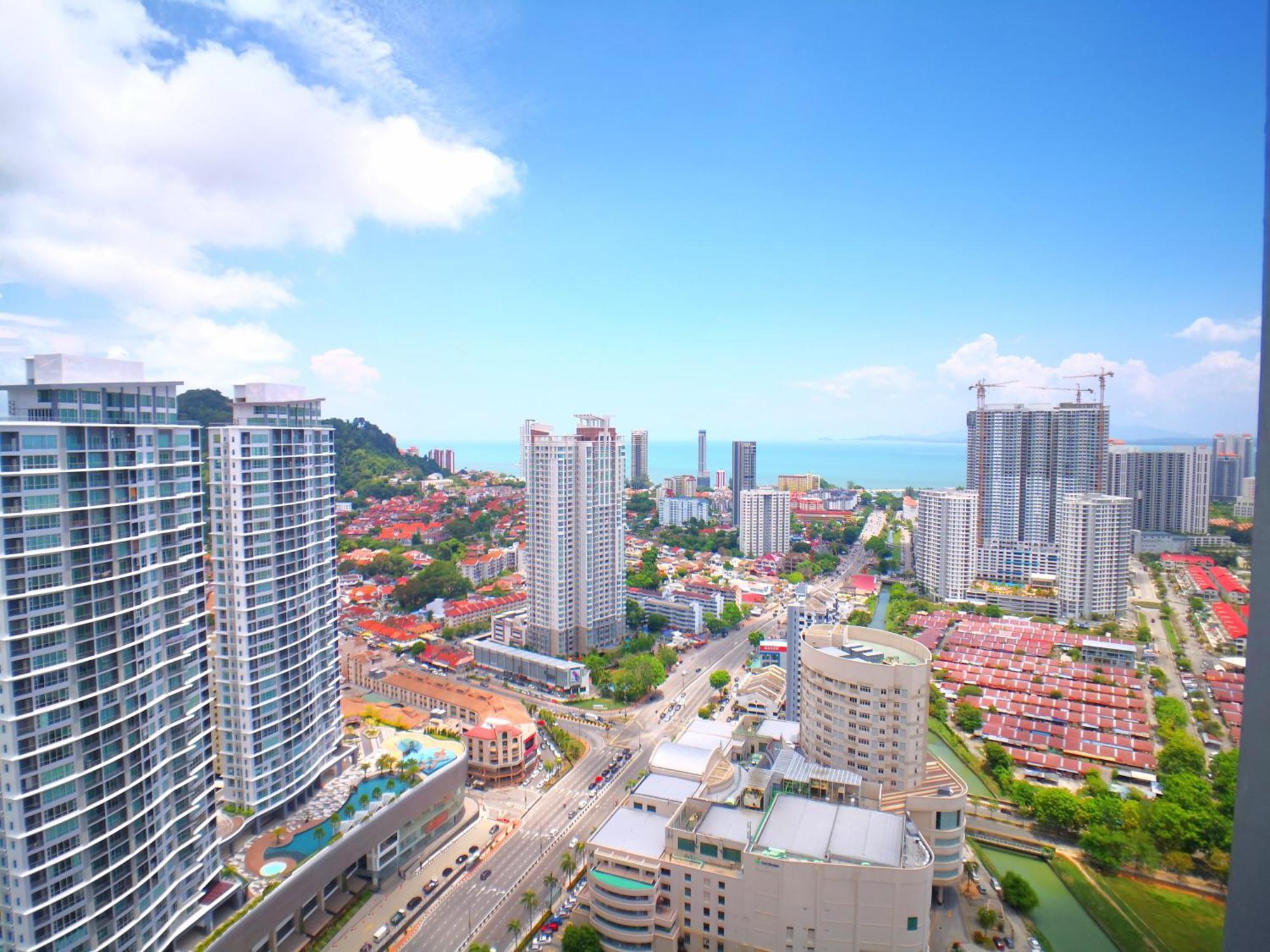 Апартаменты The Landmark Seaview Gurney Джорджтаун Номер фото